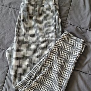 Shein Curve Business Causual Black and White Print Leggings